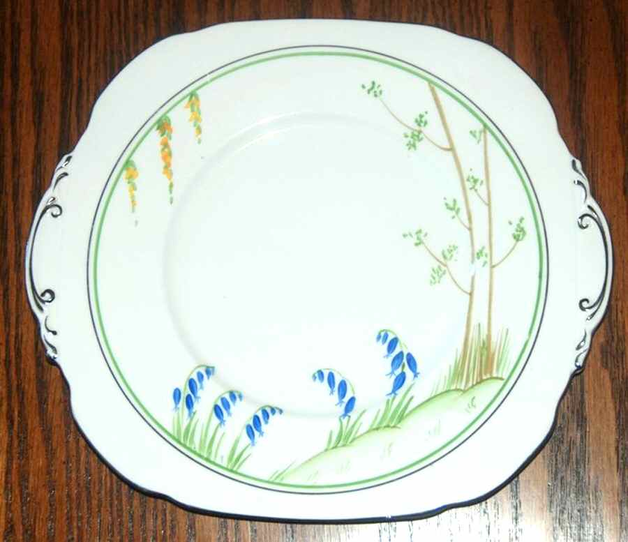 6320 Handled Cake Plate by Roslyn (England)-1