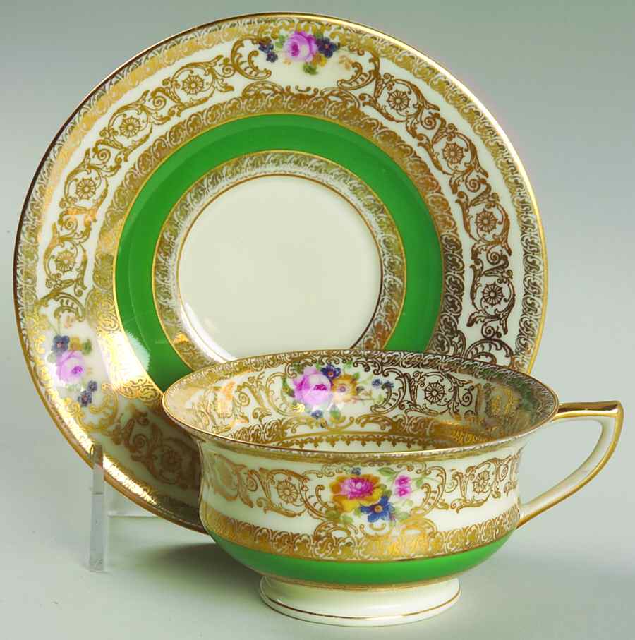 525 Footed Cup & Saucer Set by Royal Ivory (Czech, Germany)-1