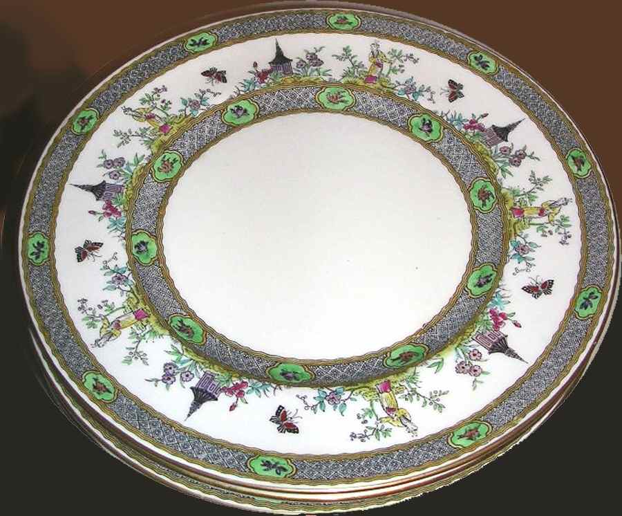 E9444 Dinner Plate by Royal Doulton-1