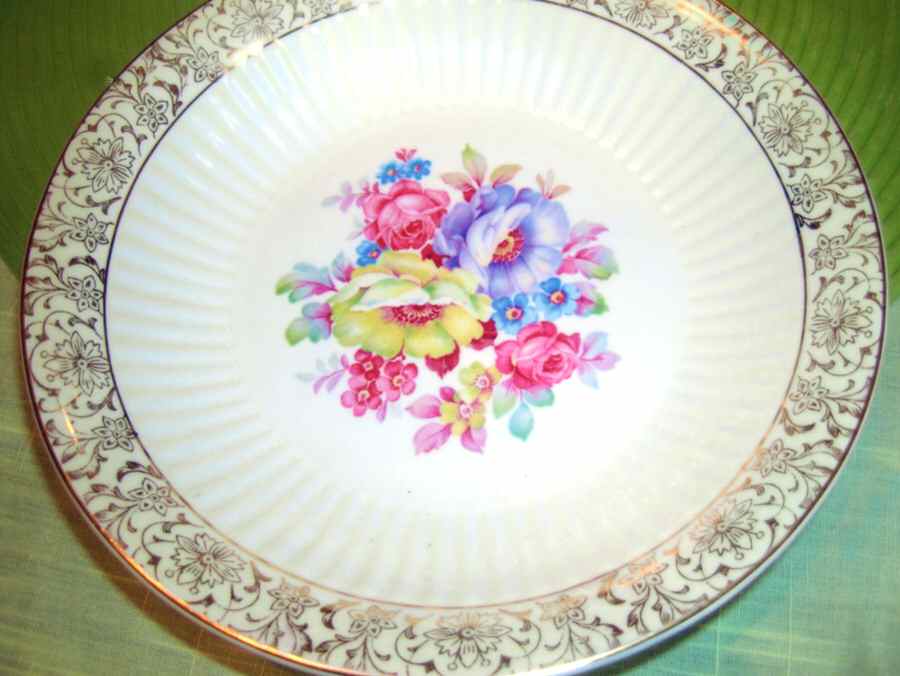 Simplicity Rim Soup Bowl by Royal (USA)-1
