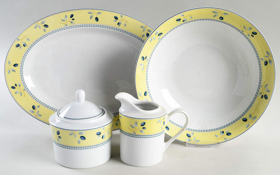 Blueberry 5 Piece Hostess Set by Royal Doulton-1