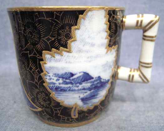 B716 Flat Cup & Saucer Set by Royal Worcester-1