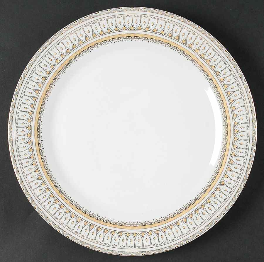 RZS5 Dinner Plate by Royal Scotland-1