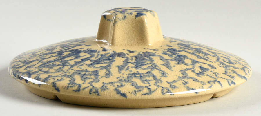 Wheat Lid for 1.5 Qt Round Casserole by Robinson - Ransbottom-1