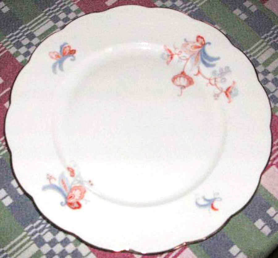 ROT278 Dinner Plate by Royal Tettau-1