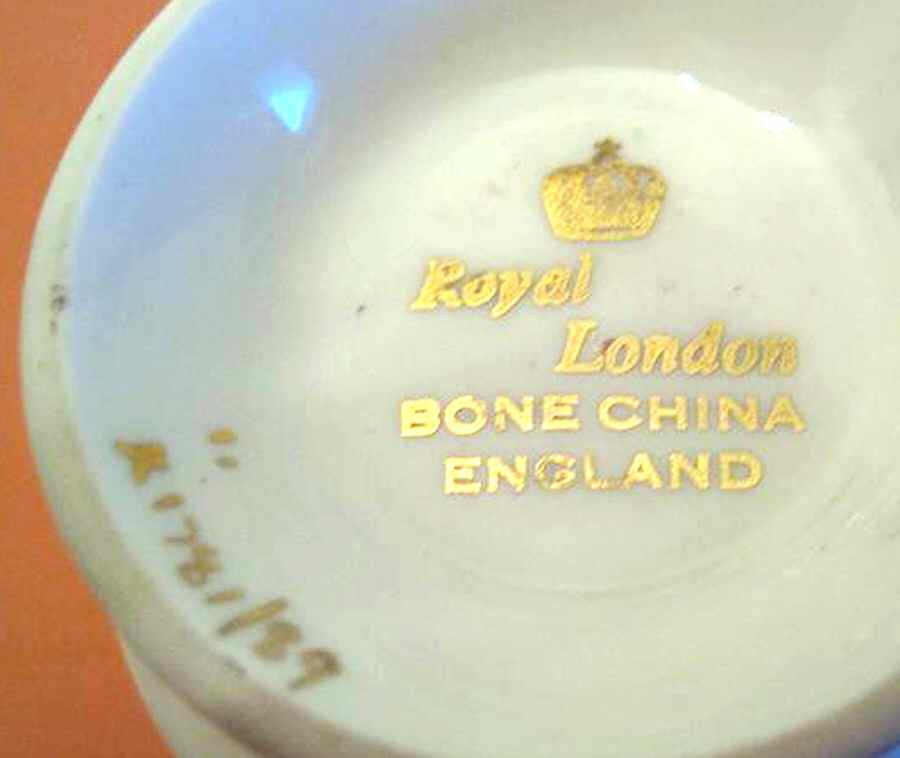X1781-89 Footed Cup by Royal London-1