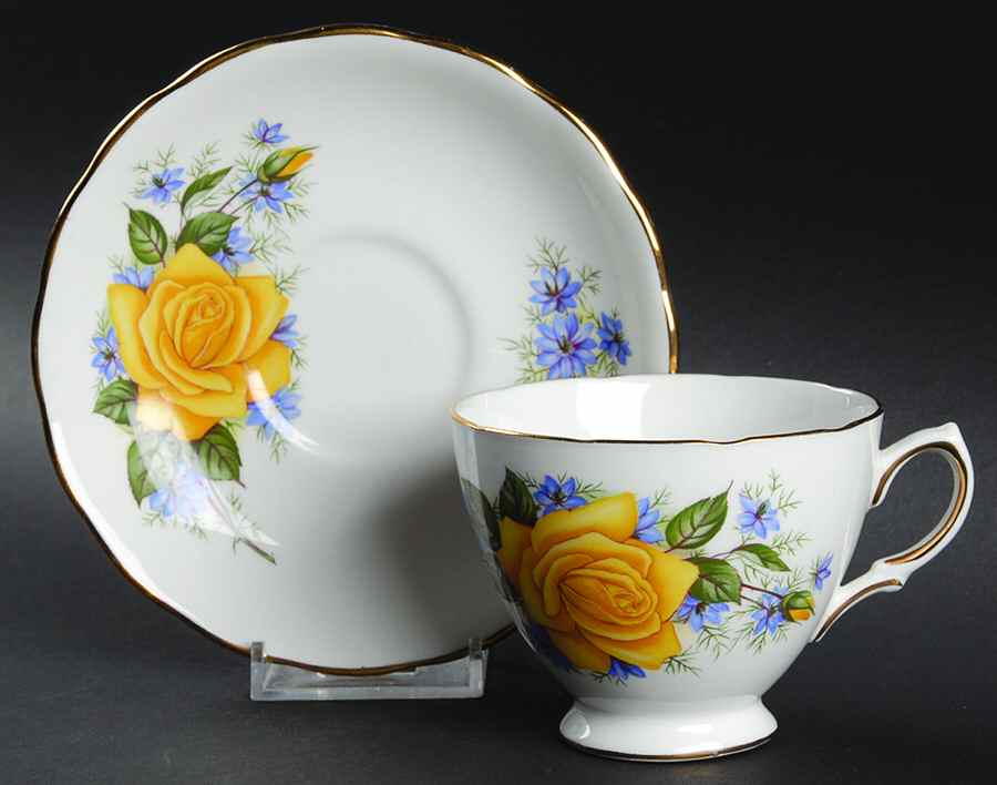 7857 Footed Cup & Saucer Set by Royal Vale-1