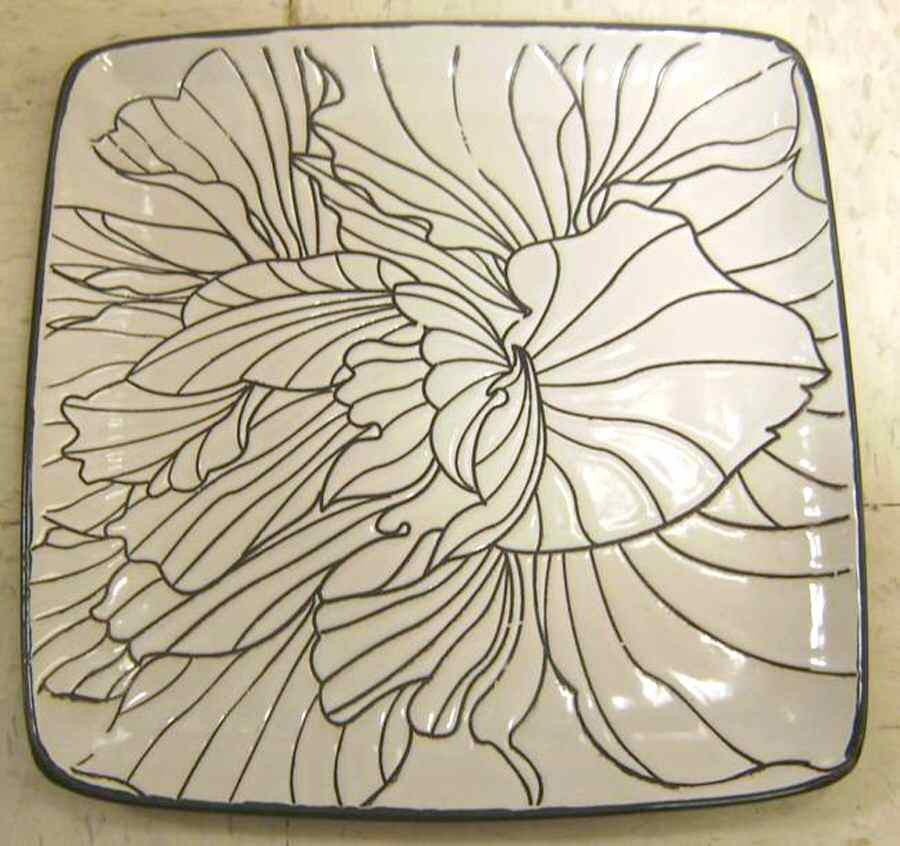 Fleurette Black Square Dinner Plate by Roscher & Co-1