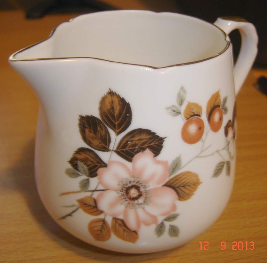 RGR106 Creamer by Royal Grafton-1