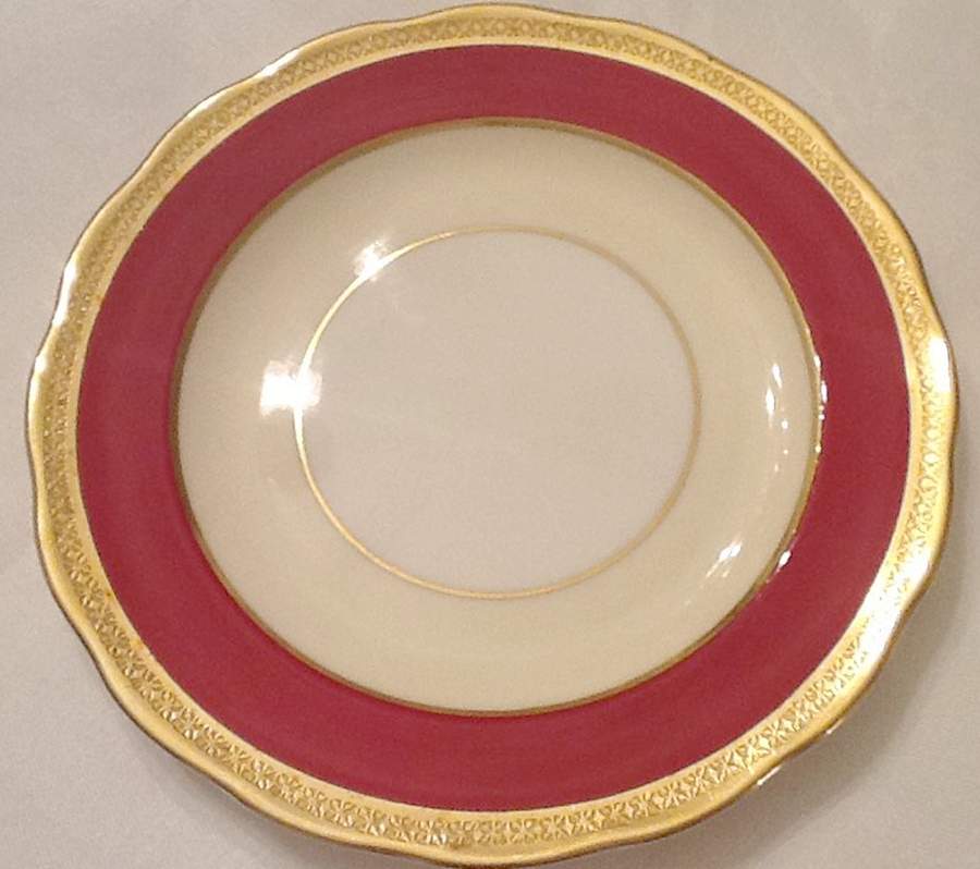 Yarborough Ivory and Burgundy (Scalloped) Dinner Plate by Royal Swansea-1