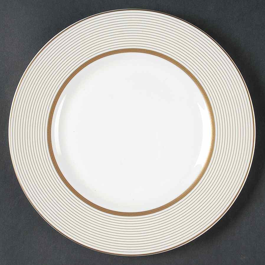 Ruban d'Or Accent Luncheon Plate by Royal Doulton-1