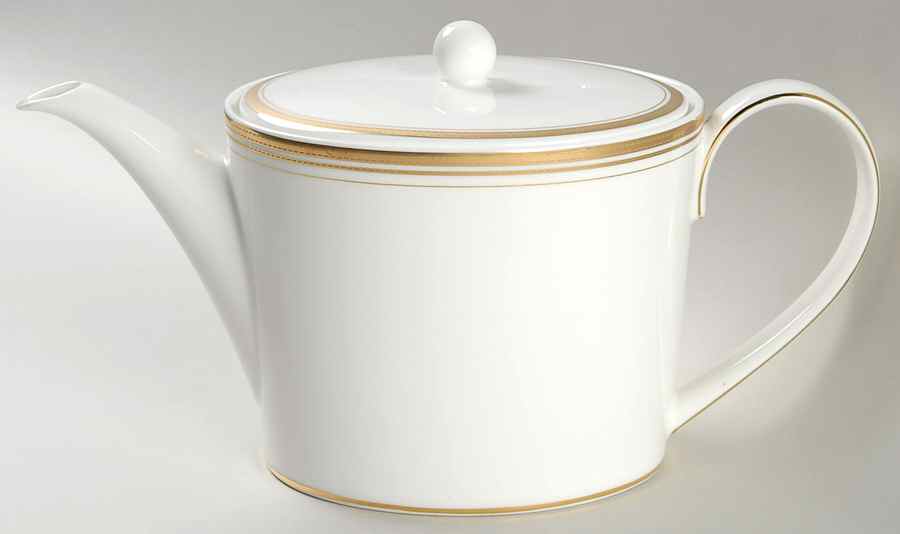 Ruban d'Or Teapot & Lid by Royal Doulton-1