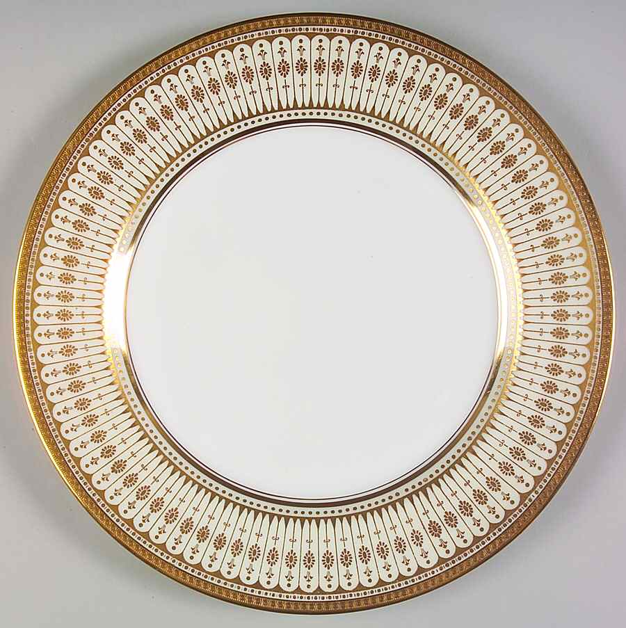 E5035 Dinner Plate by Royal Doulton-1