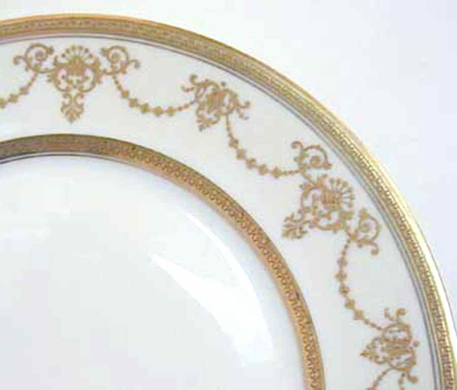 RDN176 Dinner Plate by M Redon-1