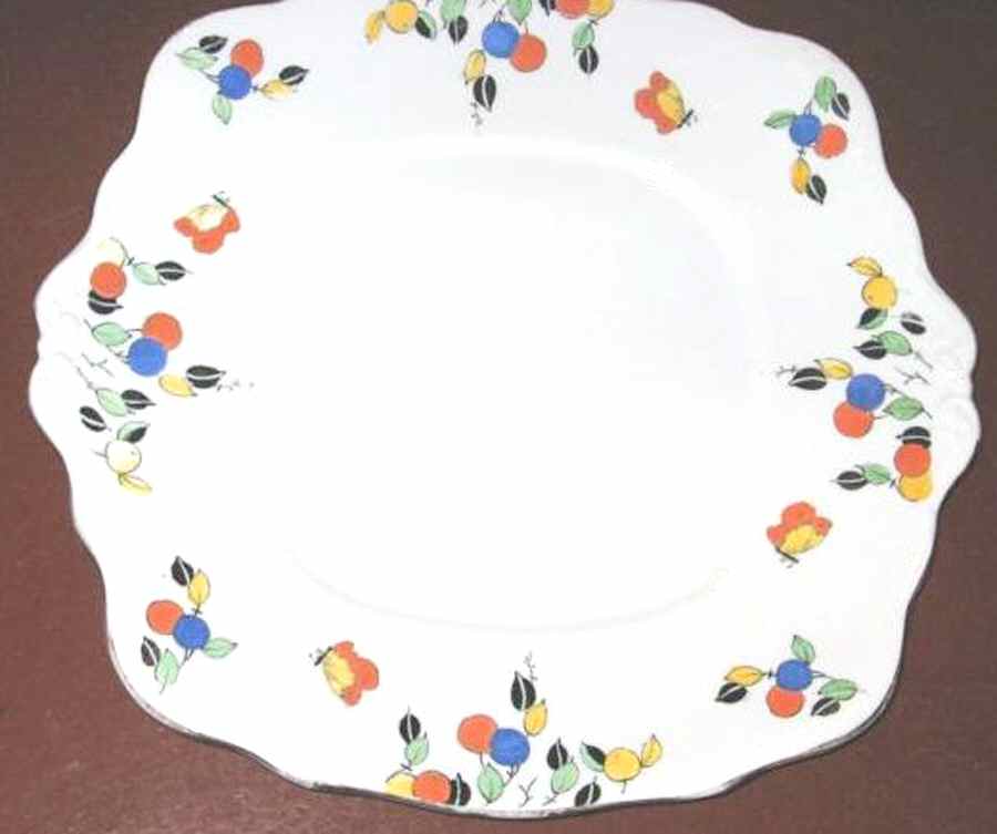 RLY25 Handled Cake Plate by Roslyn (England)-1