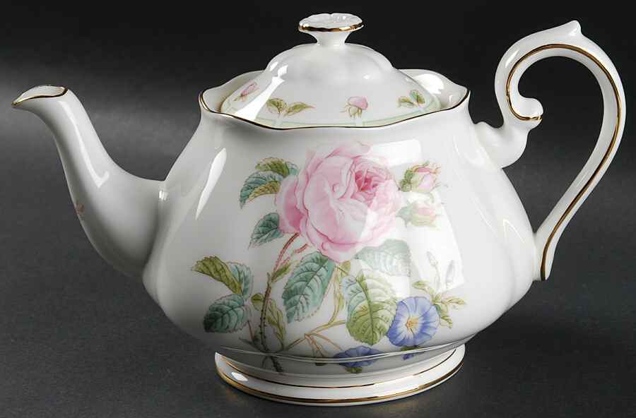 Botanical Teas Teapot & Lid by Royal Albert-1