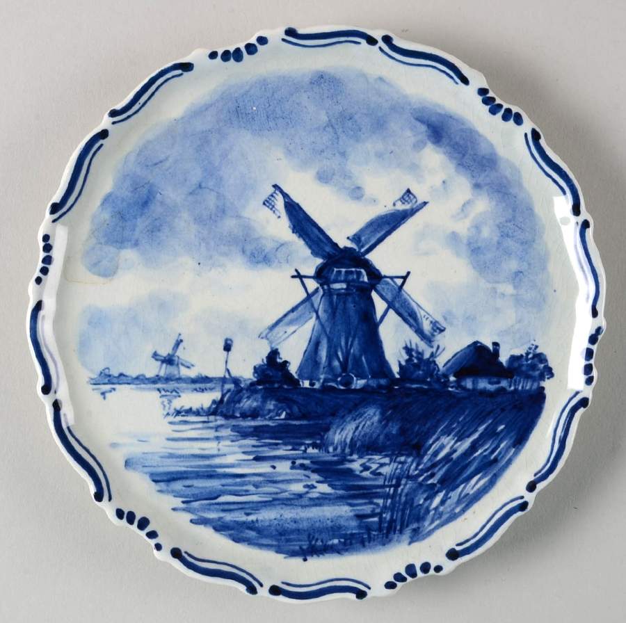RDE5 Wall Plate by Royal Delft-1