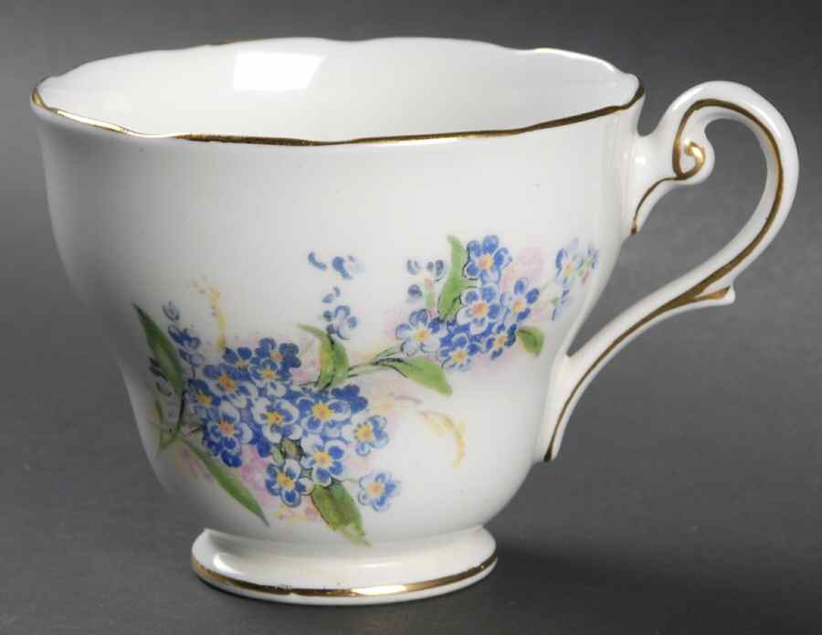 2072 Footed Cup by Royal Standard-1