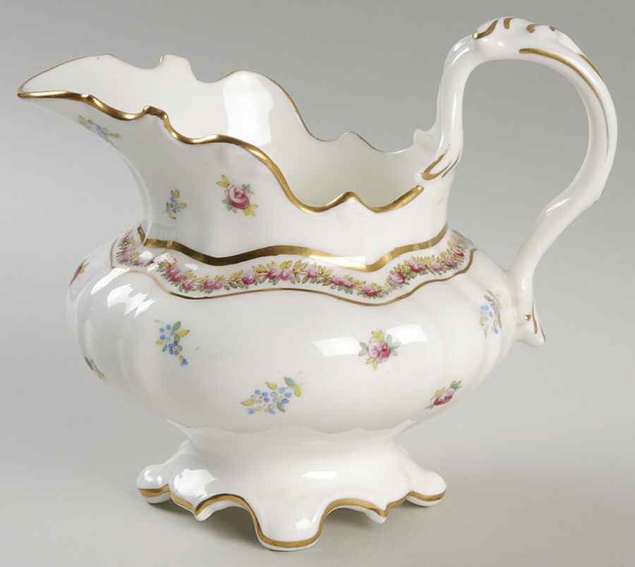 K7136 Creamer by Royal Cauldon-1