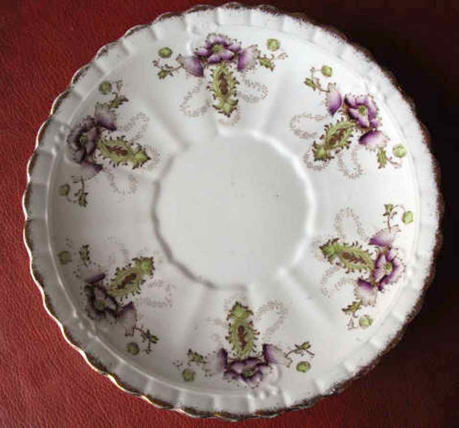 2889 Saucer by Royal Albert-1
