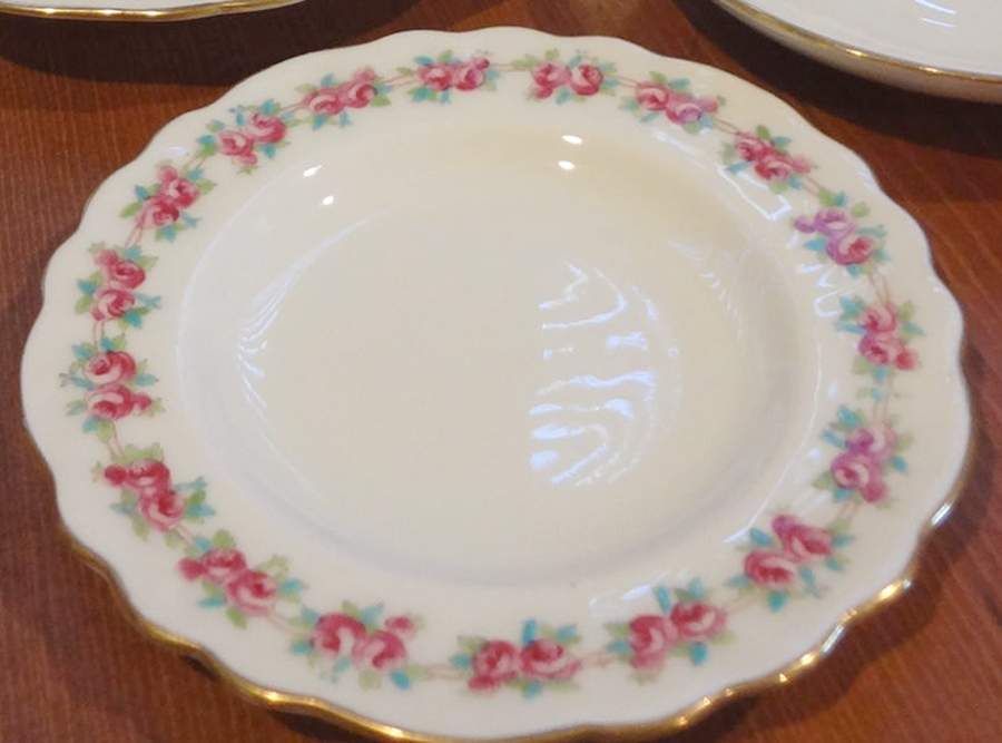 ROC195 Dinner Plate by Royal Cauldon-1