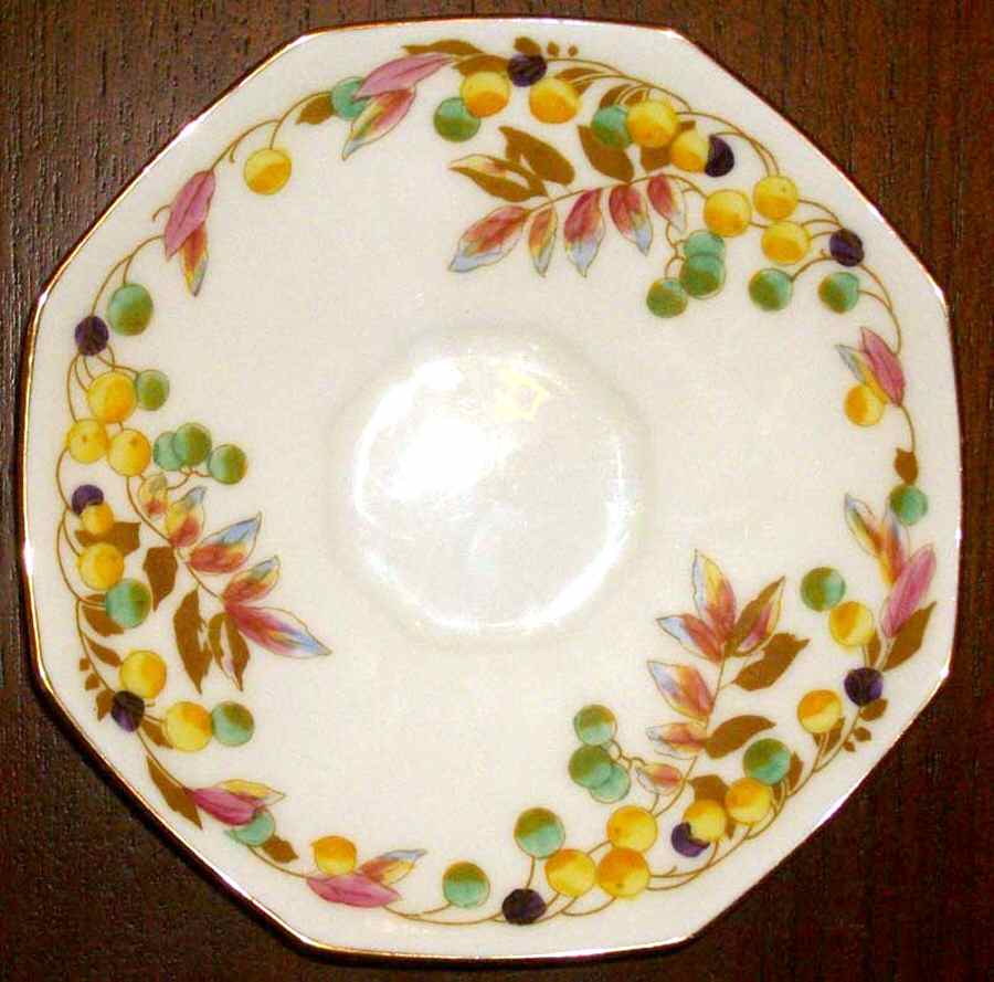RD299 Saucer by Royal Doulton-1