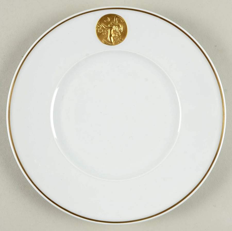 Arcadia (Gold Cameo and Trim) Salad Plate by Royal Berlin-1