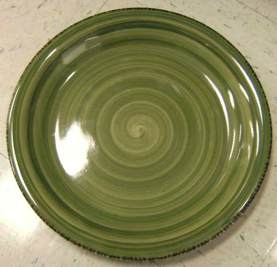 Party Speckle Green Dinner Plate by Roscher & Co-1