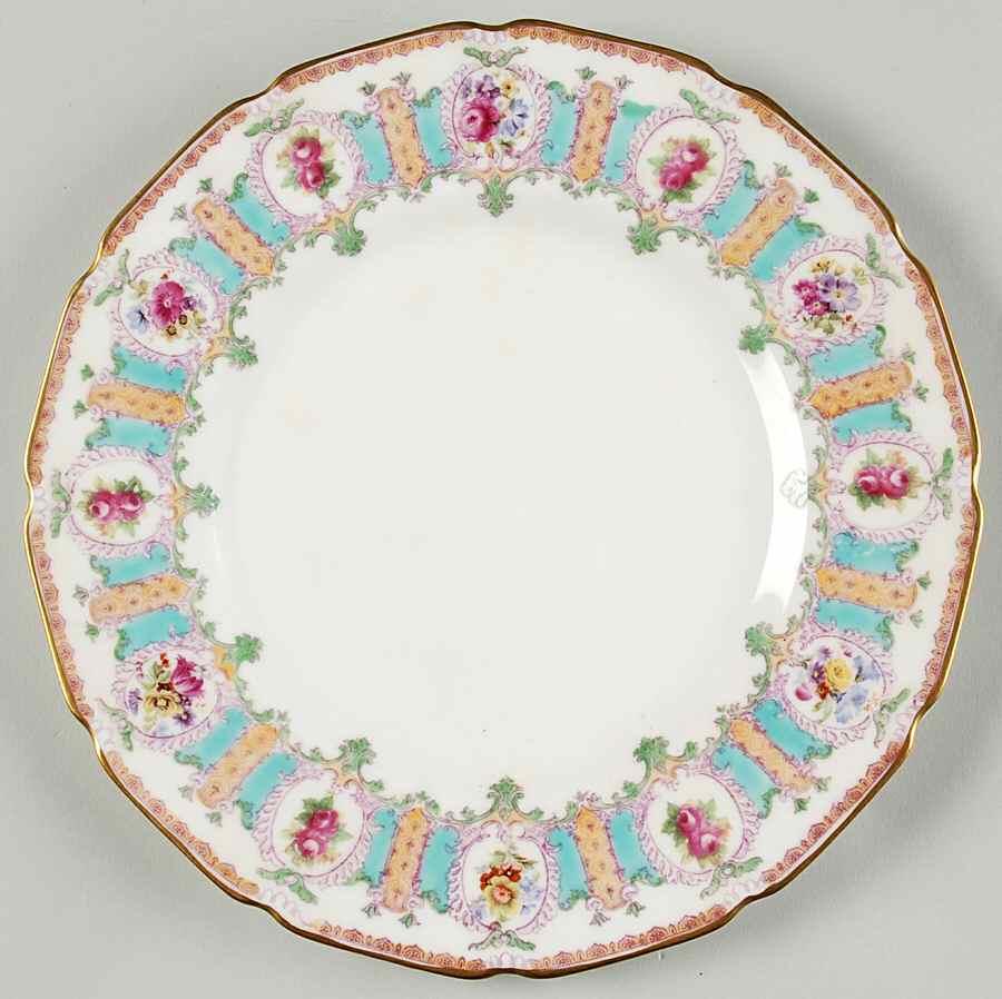E9296 Luncheon Plate by Royal Doulton-1