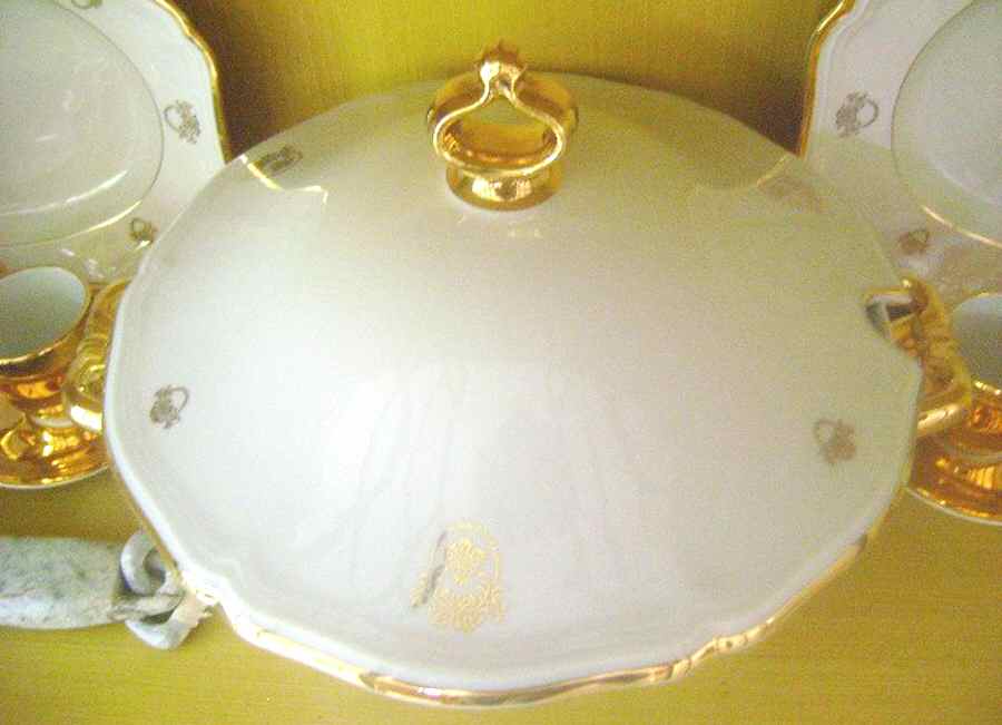 R2056 Lid for Round Vegetable by Rosenthal - Continental-1