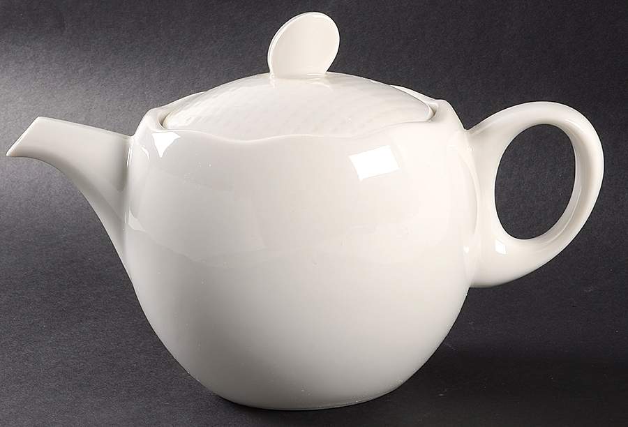Arena Tea/Coffee Pot & Lid by Royal Doulton-1