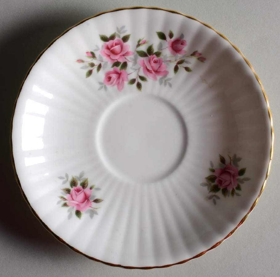 3252 Saucer by Royal Windsor-1