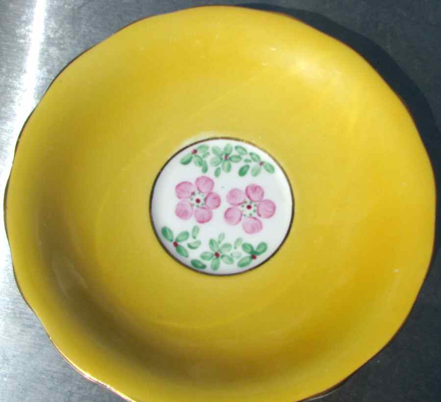 8226 Saucer by Samuel Radford-1