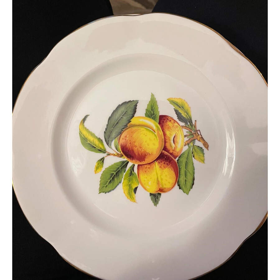 RIA81 Salad Plate by Rosina-Queens-1