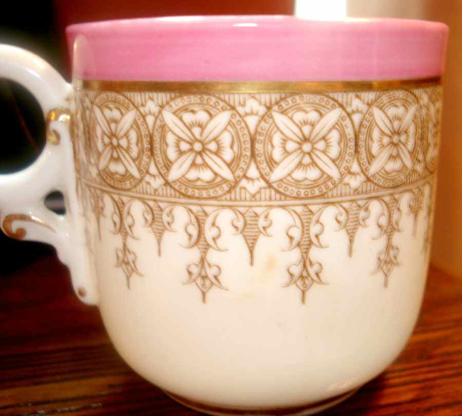 W1960 Pink Flat Cup by Royal Worcester-1