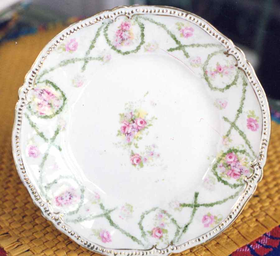 RPU29 Dinner Plate by RS Prussia-1