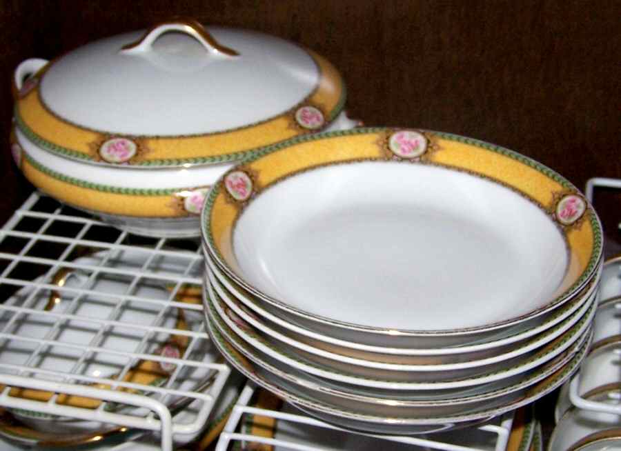 RSC72 Coupe Soup Bowl by Royal Schwarzburg-1