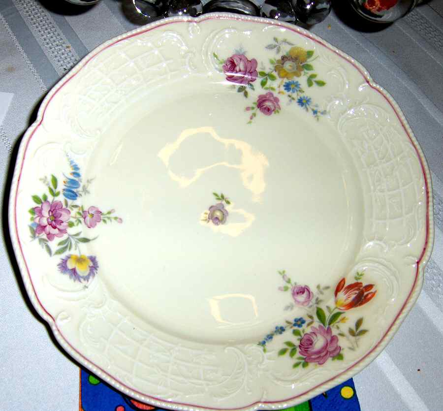 R2078 Dinner Plate by Rosenthal - Continental-1