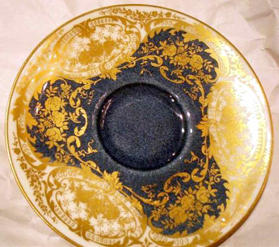 V448 Saucer by Royal Doulton-1