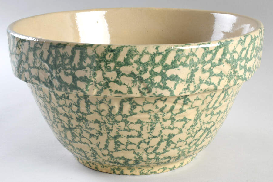 Spongeware Green 12" Mixing Bowl by Robinson - Ransbottom-1