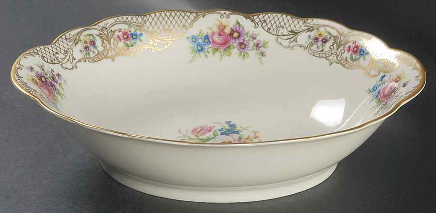 ROB418 9" Oval Vegetable Bowl by Royal Bayreuth-1