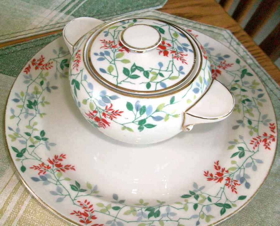 ROT284 (Gold Trim) Salad Plate by Royal Tettau-1
