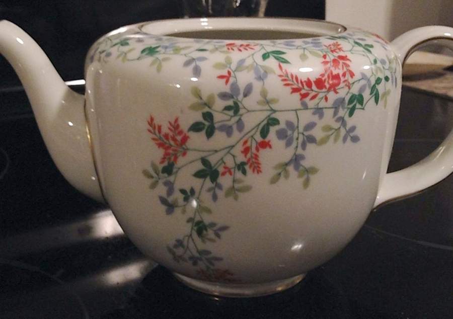 ROT284 (Gold Trim) Teapot No Lid by Royal Tettau-1