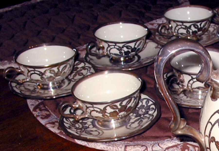 R1921 Footed Cup & Saucer Set by Rosenthal - Continental-1