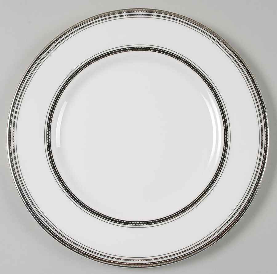 Platine Accent Luncheon Plate by Royal Doulton-1