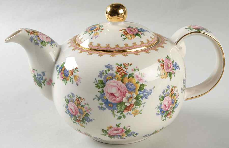 Lady Carlyle (Cream Background) Teapot & Lid by Royal Albert-1