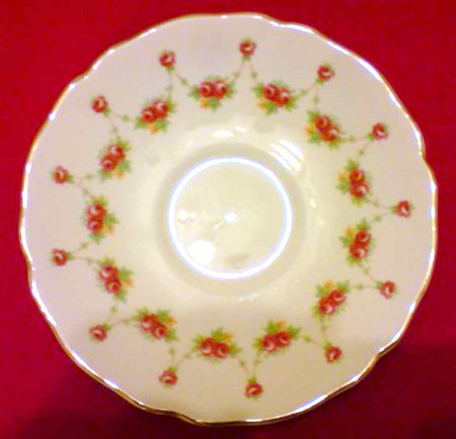 D6055 Saucer by Royal Doulton-1