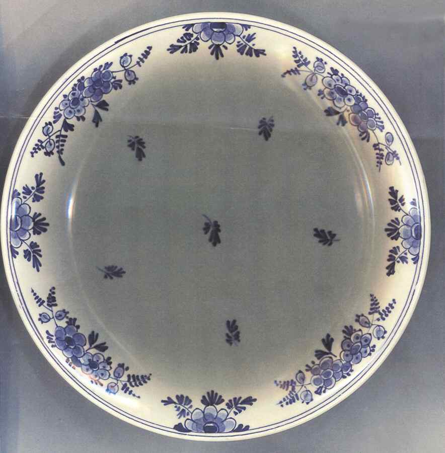 879 Dinner Plate by Royal Delft-1