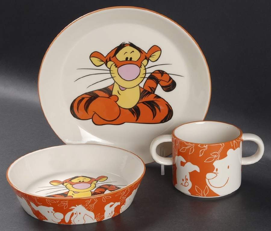 Winnie the Pooh (Earthenware) (3 Piece) Child's Set by Royal Doulton-1