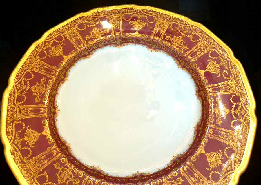Ra9994 Dinner Plate by Royal Doulton-1